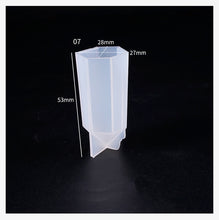 Load image into Gallery viewer, Crystal Point Quartz Shard Silicone Molds