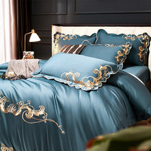 Load image into Gallery viewer, Cotton Luxury Embroidery Bedding Set