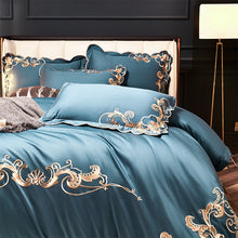 Load image into Gallery viewer, Cotton Luxury Embroidery Bedding Set