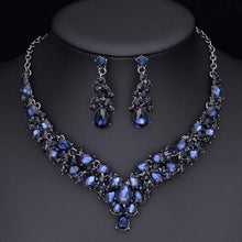 Load image into Gallery viewer, Teardrop Shape Crystal Bridal Jewelry Necklace + Earring Set