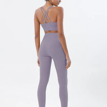 Load image into Gallery viewer, 2 Pieces Women Yoga Set - Quick-Dry Breathable Bra &amp; Leggings with Pocket
