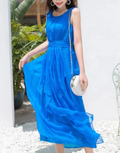 Load image into Gallery viewer, Elegant Long Sleeveless O Neck 100% Mulberry Silk Dress
