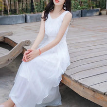 Load image into Gallery viewer, Elegant Long Sleeveless O Neck 100% Mulberry Silk Dress
