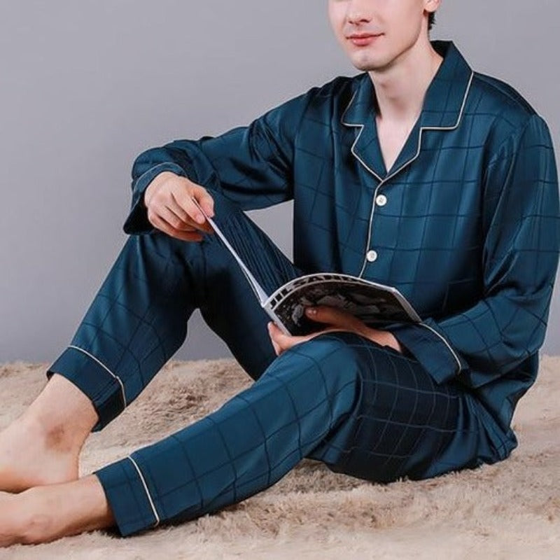 Men Luxurious Ice Silk Pyjamas