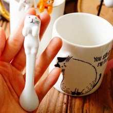 Load image into Gallery viewer, Ceramic Cute Cat Hanging Tea Spoon
