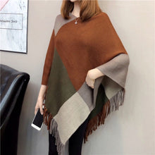 Load image into Gallery viewer, Knitted Women Shawk Poncho
